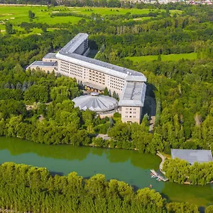Hotel Swissôtel Wellness Alatau