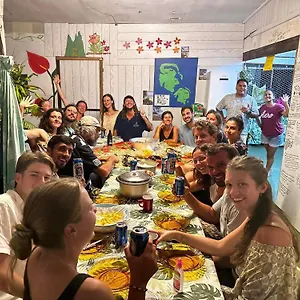  Hostel Alaroots Huahine French Polynesia